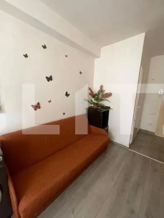 Garsoniera , pet friendly , disponibil imediat , zona strazii Lombului 