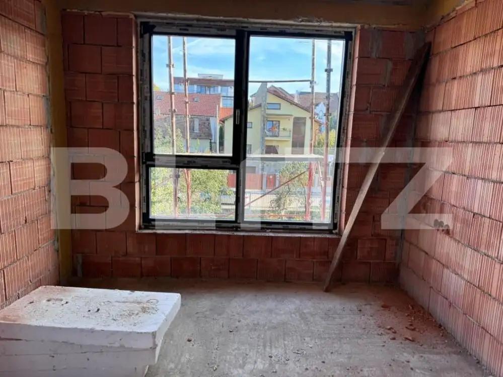 Apartament 4 camere, pe 2 nivele, 110 mp utili, zona Zorilor , TVA inclus