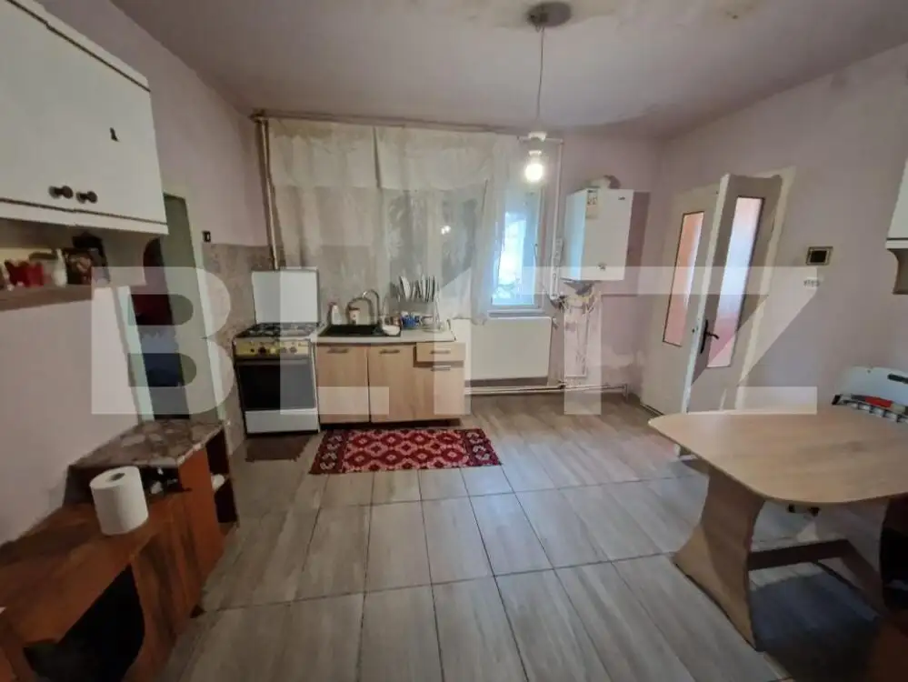 Oportunitate! Casa Individuala, 3 camere, 90 mp, 1069 mp intravilan