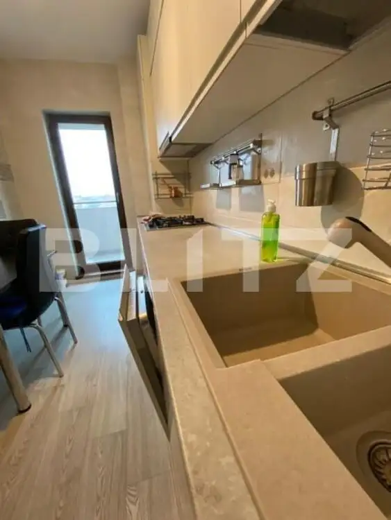 Apartament de lux, 3 camere, 84 mp, parcare privata, zona Centrala