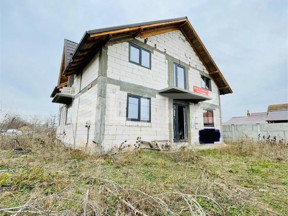 Casa nouă și moderna la Predesti cu deschidere teren bilaterală 1428 mp teren 