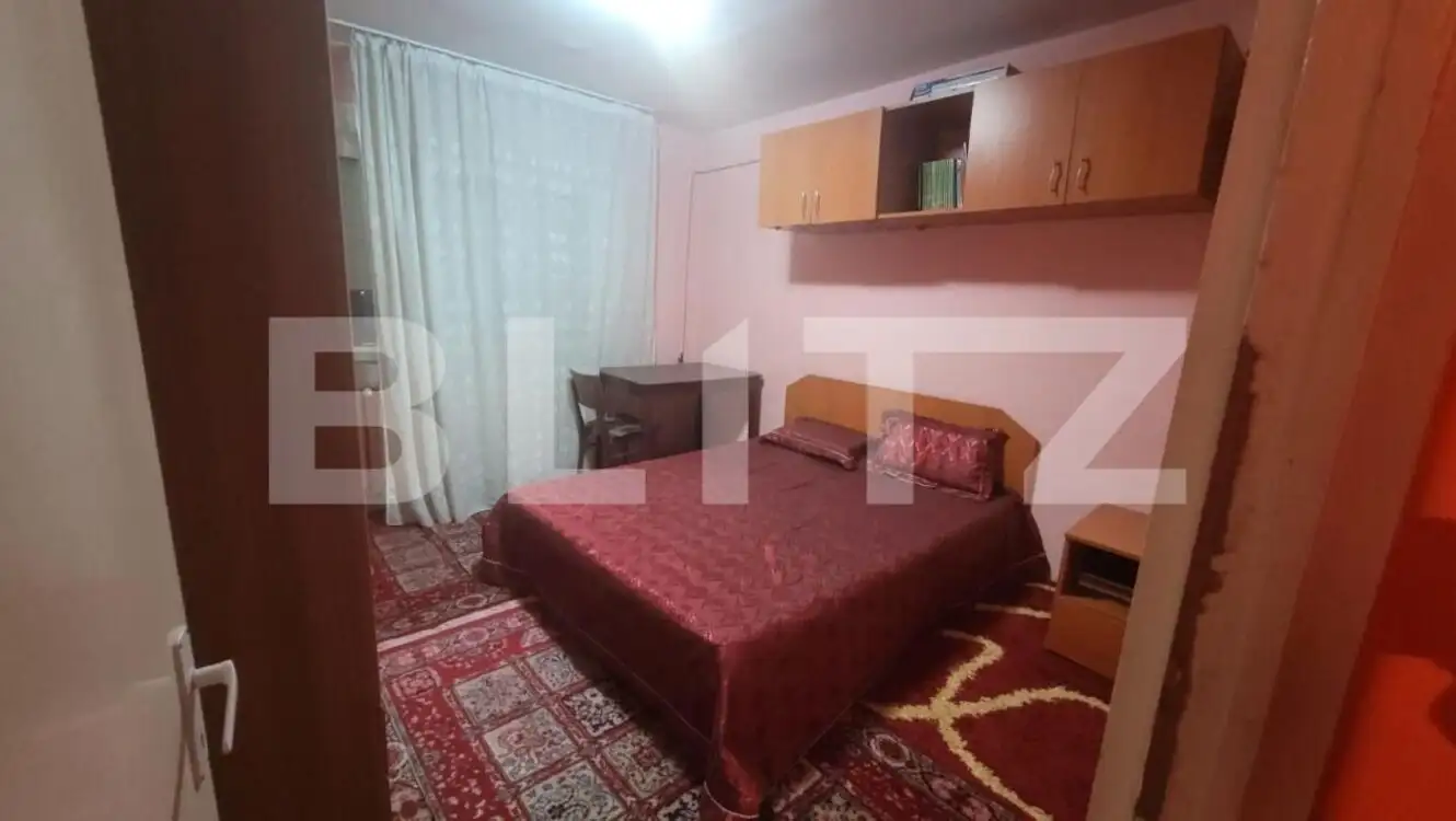 Apartament 3 camere decomandat  - Craiovita Noua, zona orizont