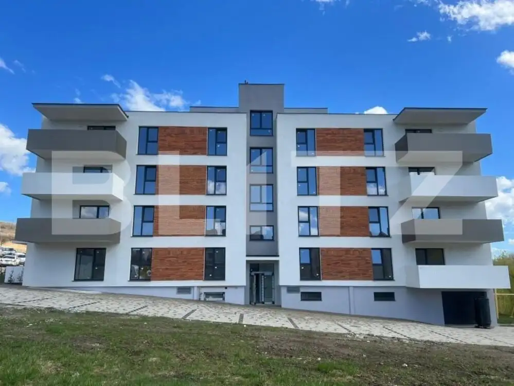 Apartament 3 camere, finisat ,parcare subterana zona Auchan Iris 