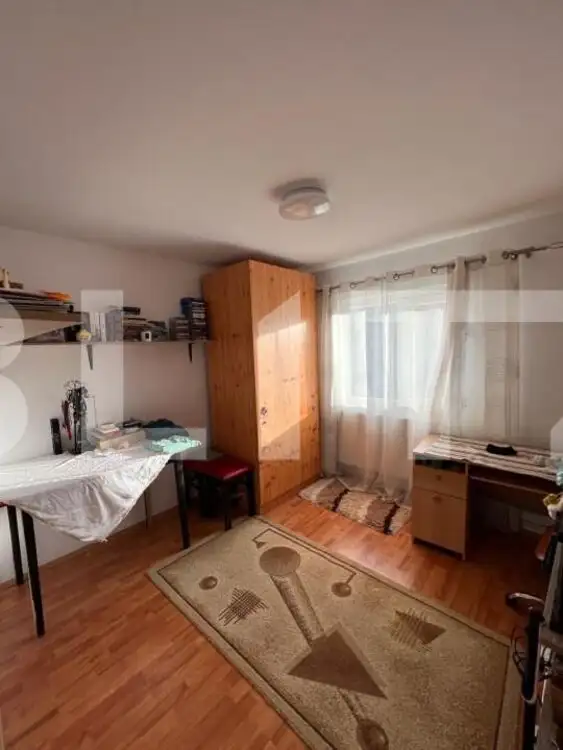 Apartament cu 3 Camere pe Strada Maciesului