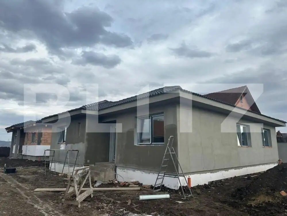 Casa individuala 4 camere, 105mp utili, 357mp teren, zona Kaufland Cetate