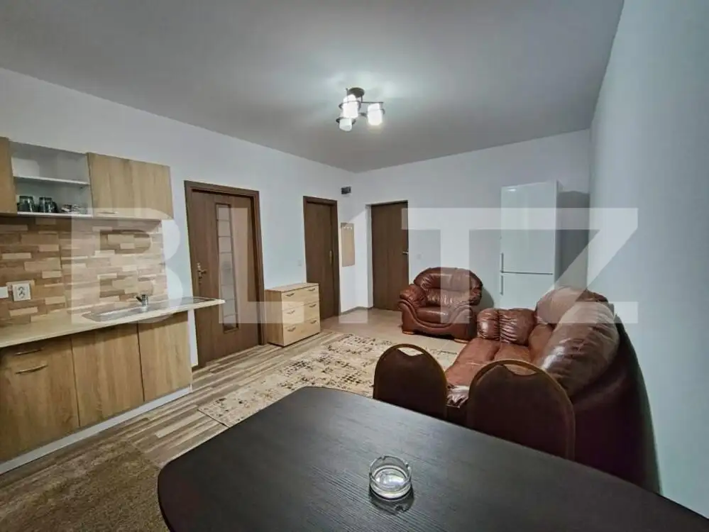 Apartament de 2 camere, balcon, centrala termica, zona Bariera!