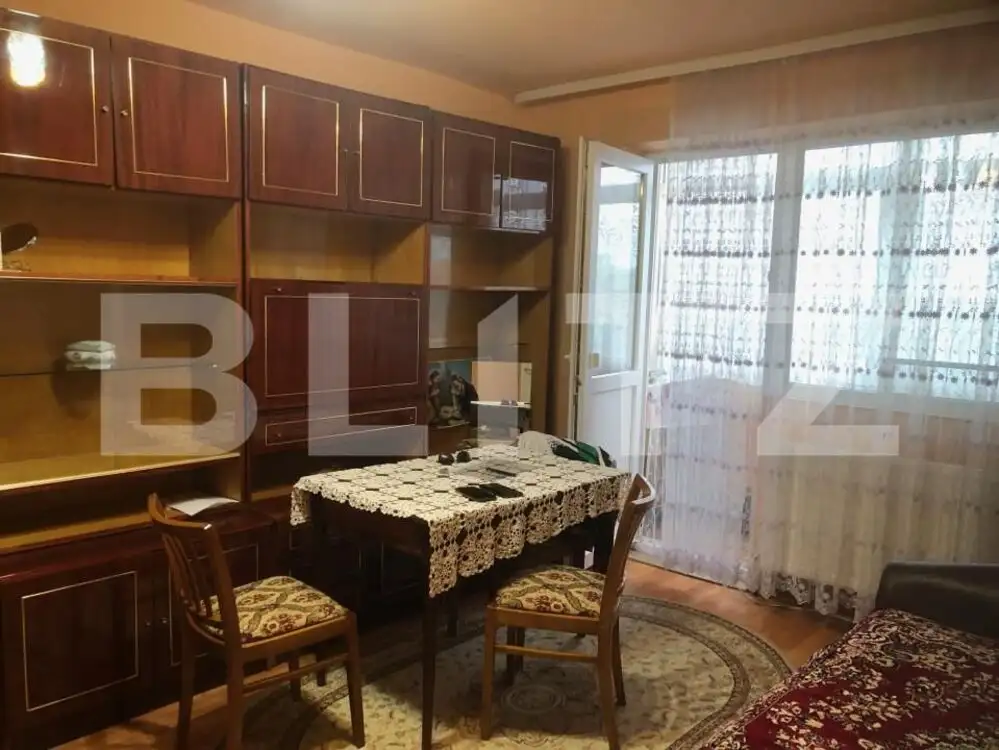 Apartament  2 camere, zona Botizului 