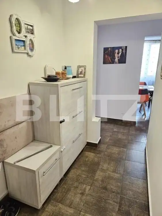 Apartament de vanzare, cu 2 camere, 55 mp, zona Bulevardul Dacia