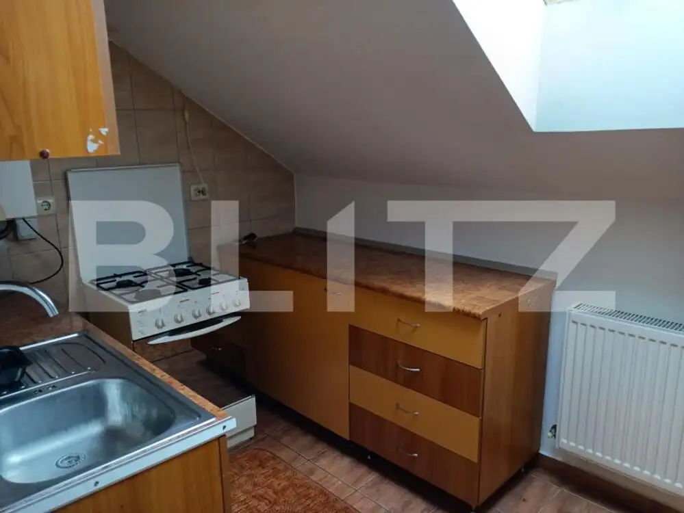 Apartament 2 camere, 69 mp, decomandat, zona Centrala 