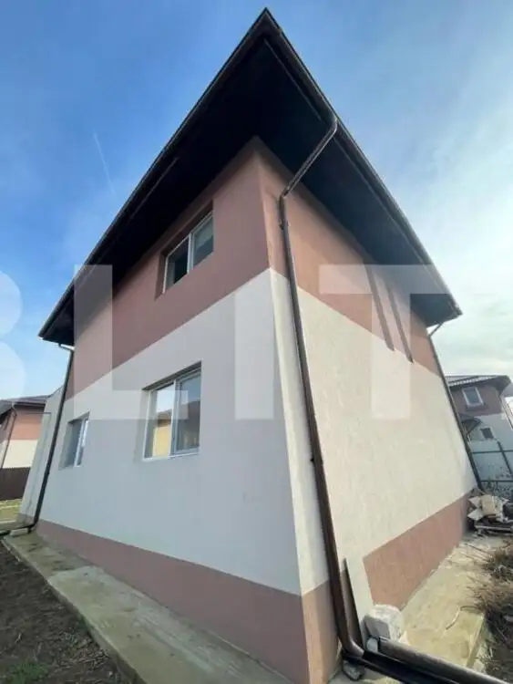 Casa Simnicul de Sus P+E in cartier rezidential cu 420 mp teren