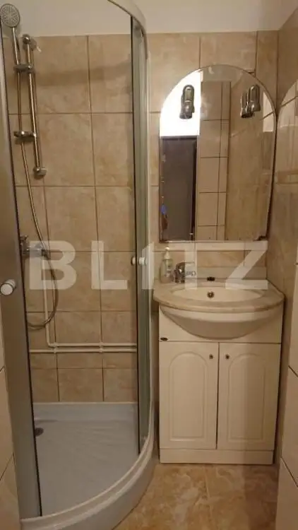 Apartament cu o camera, 27mp, centrala termica proprie, zona Minerva