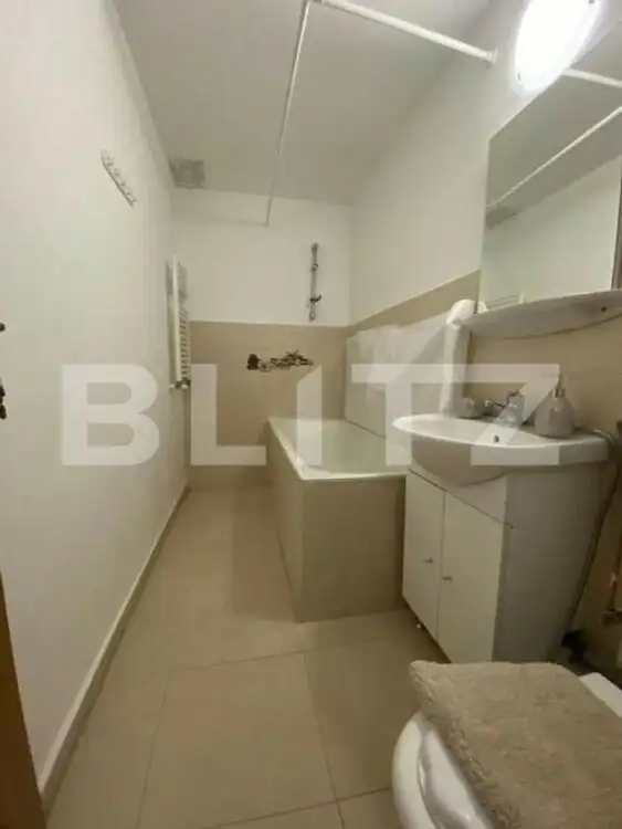 Apartament 2 camere, 65 mp, decomandat, parcare, zona Parcul Babes