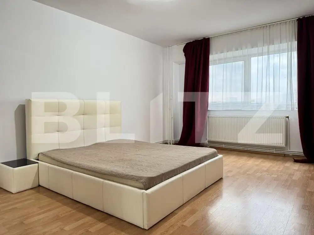 Apartament cu 3 camere de vânzare pe Calea Dorobanților