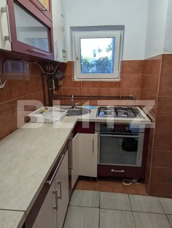 Apartament 2 camere, 37 mp, decomandat, balcon, zona Gheorgheni