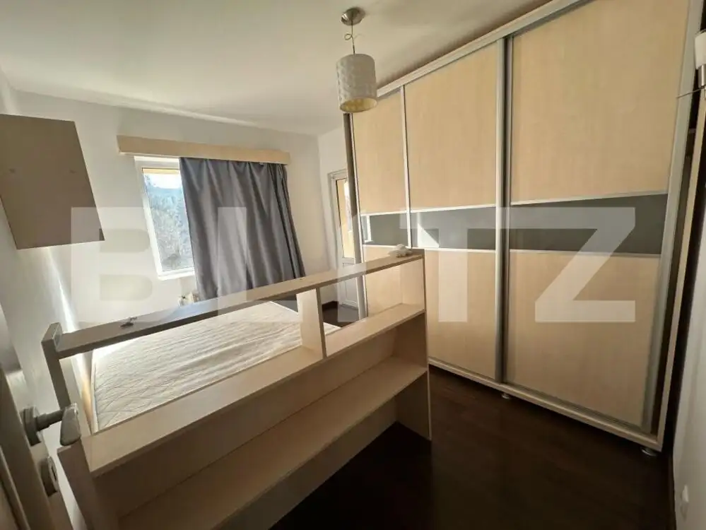 Apartament 3 camere decomandate, 2 bai, garaj subteran, zona Zorilor