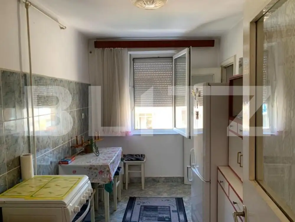 Apartament 2 camere, 49 mp, zona Cugir