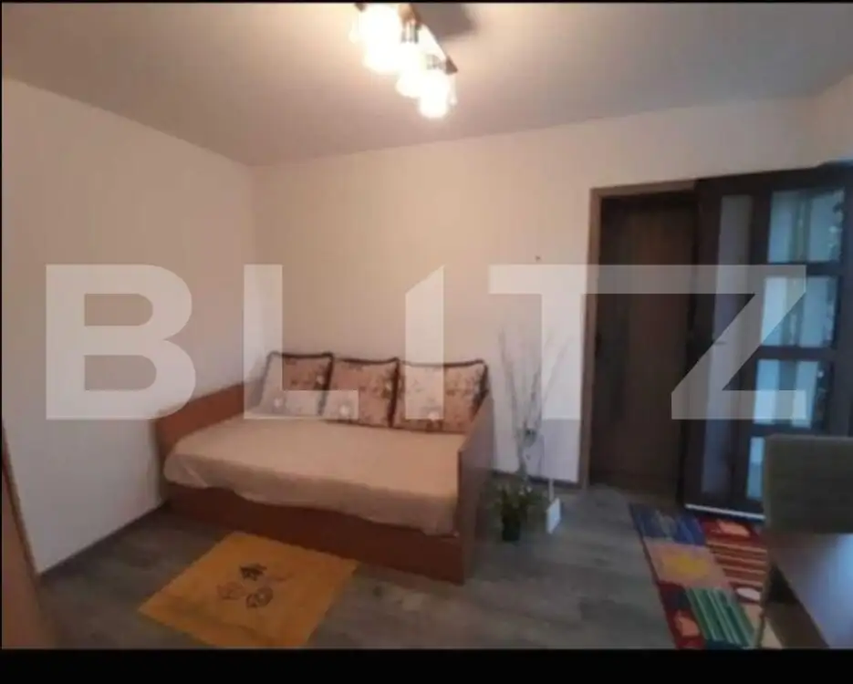 Apartament 1 camera cu curte! Zona VIVO