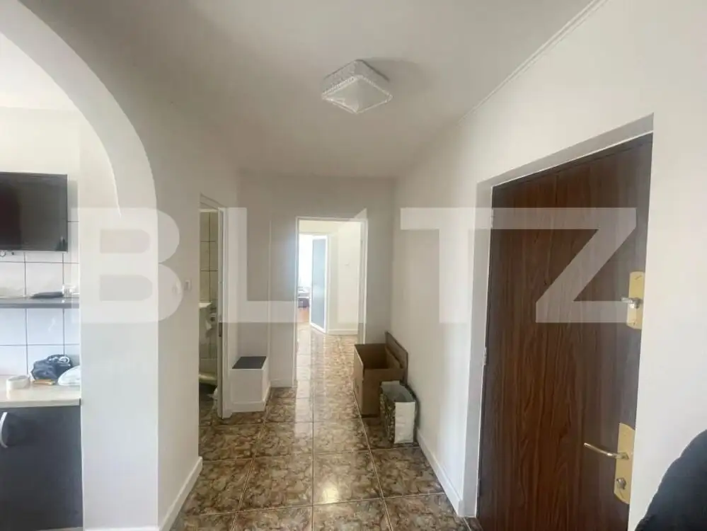 Apartament decomandat cu 3 camere, 87mp, zona Spitalul Judetean