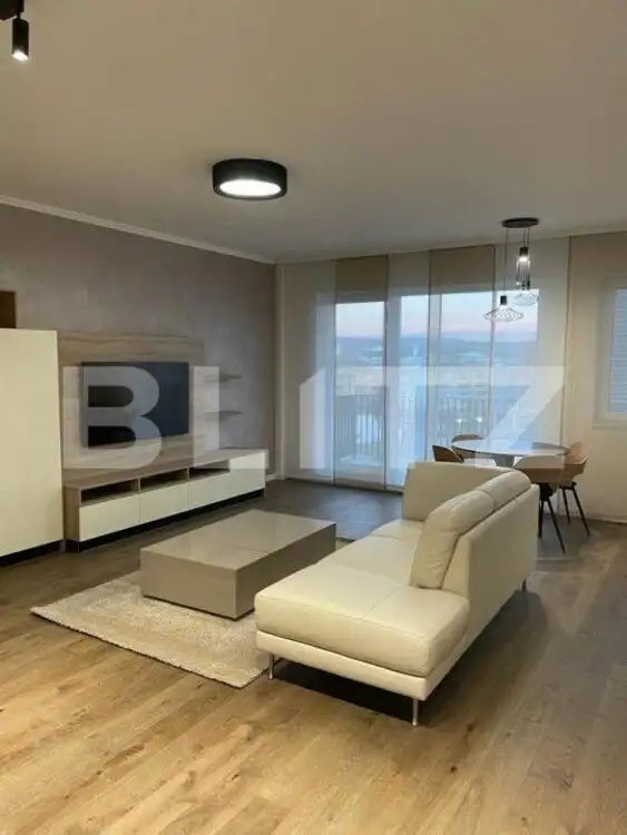 Apartament de 2 camere, lux, complex Record Park