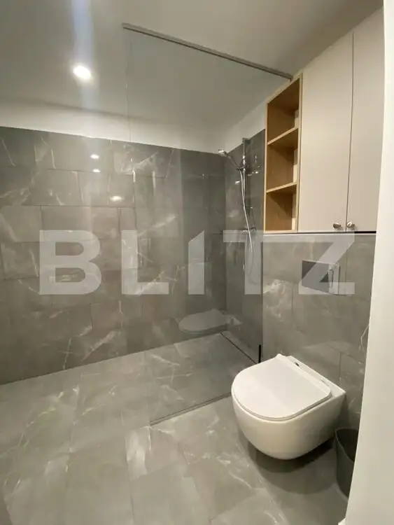 Apartament cu 2 camere la prima 