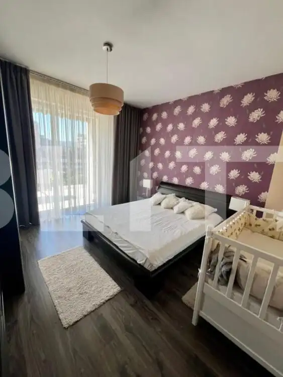 Apartament de 3 camere, 72 mp, terasa 30 mp, zona Scortarilor