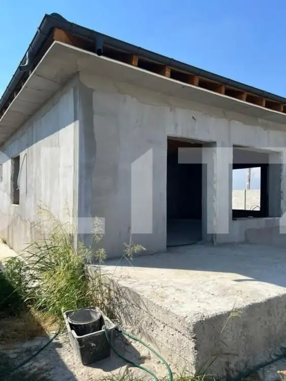 Casa pe parter la cheie, 3 camere, 101 mpu/132mpc, 350 mp teren, zona Selgros 