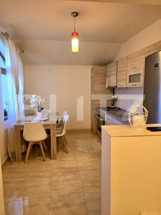 Apartament spatios cu 2 camere, la casa, 80 mp, zona Auchan Iris