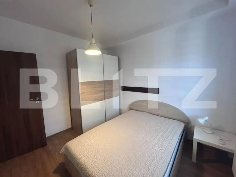 Apartament cu 2 camere, centrala, AC, zona centrala