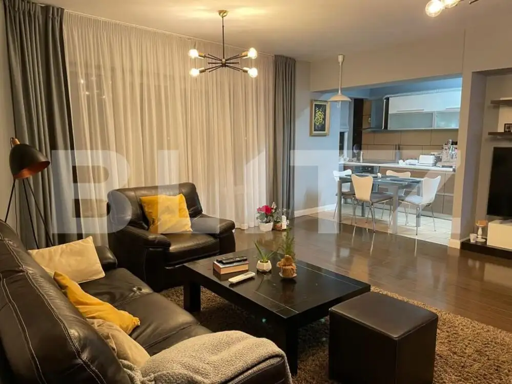 Apartament 4 camere, 136 mp, terasa 44 mp, intermediar, garaj, zona Plopilor