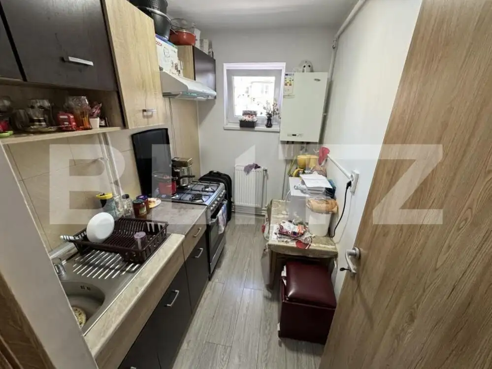 Apartament 2 camere, 38mp, etaj Intermediar, zona Cetate