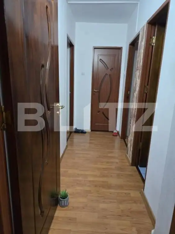 Apartament cu 3 camere, 70 mp, zona Micro 14