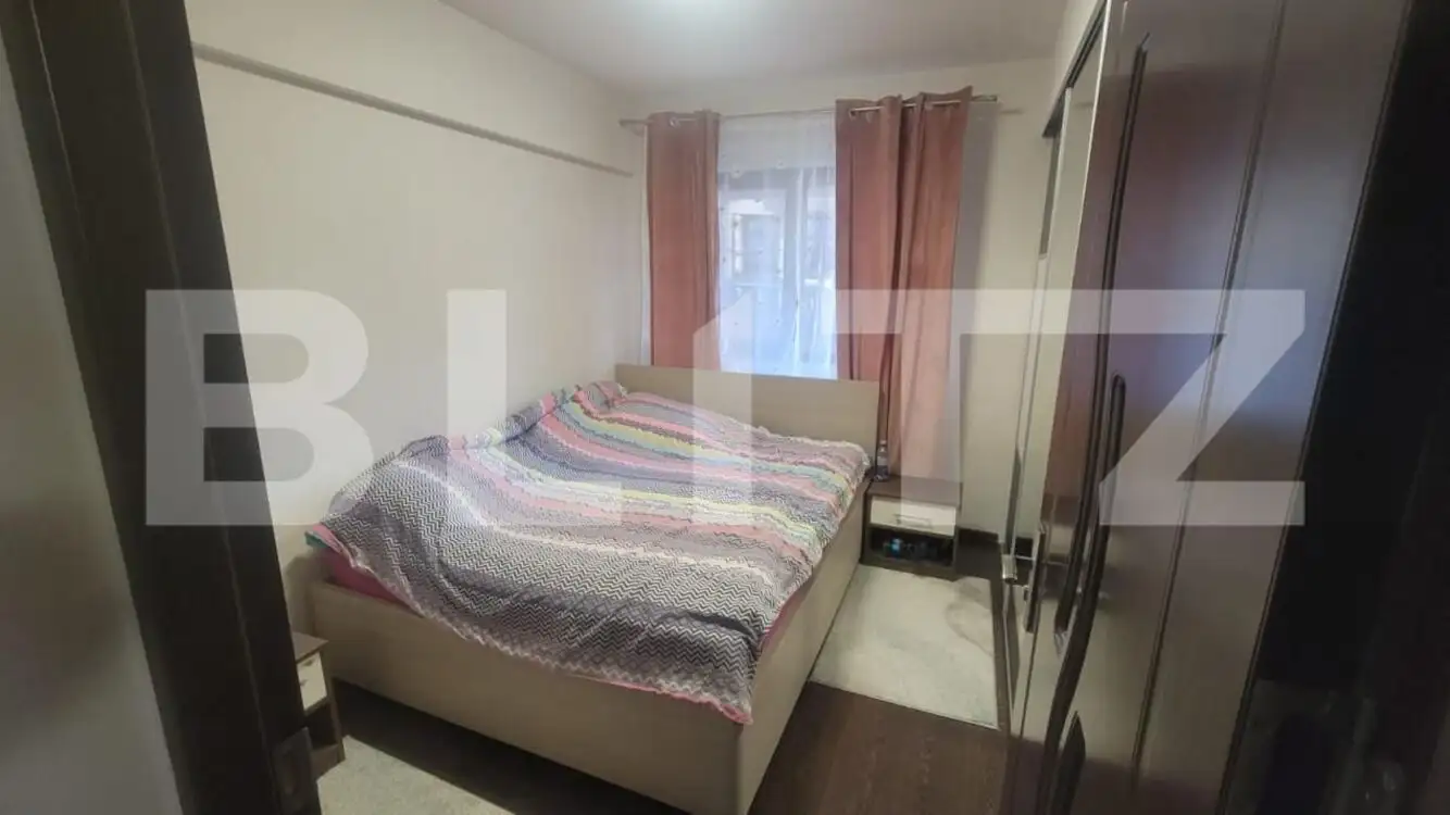 Apartament de vanzare, cu 2 camere, 55 mp si curte exterioara, zona Marasti