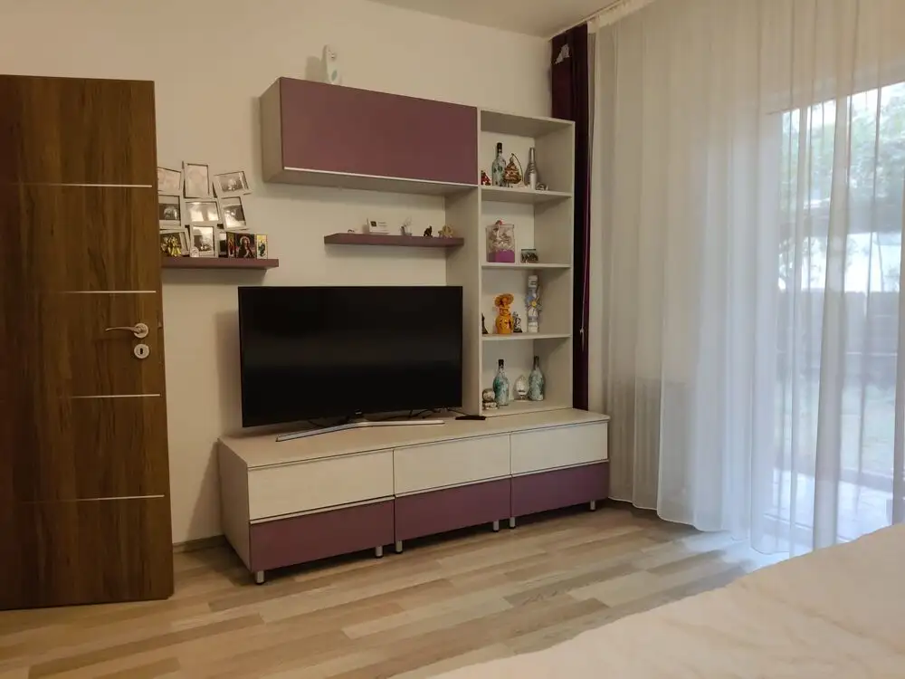 Apartament 3 Camere decomandate, Floresti, Str Razoare, Gradina