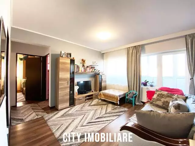 Apartament 3 camere, S-70mp, Floresti- Eroilor