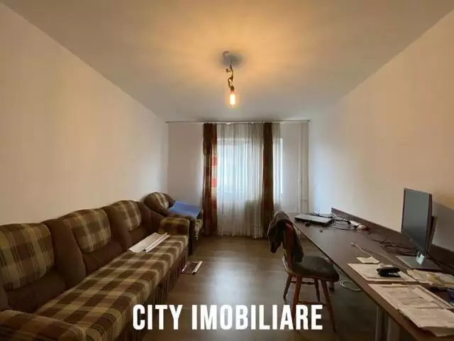 Apartament 2 camere, decomandat, mobilat, utilat, Primăverii