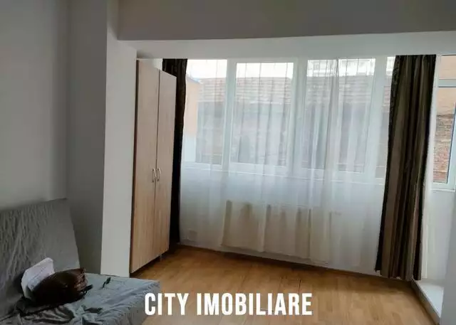 Apartament 2 camere, S- 50mp, mobilat, zona Piata Marasti