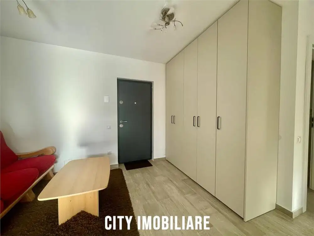 Apartament 3 camere, S- 60 mp, mobilat, zona Semicentrala