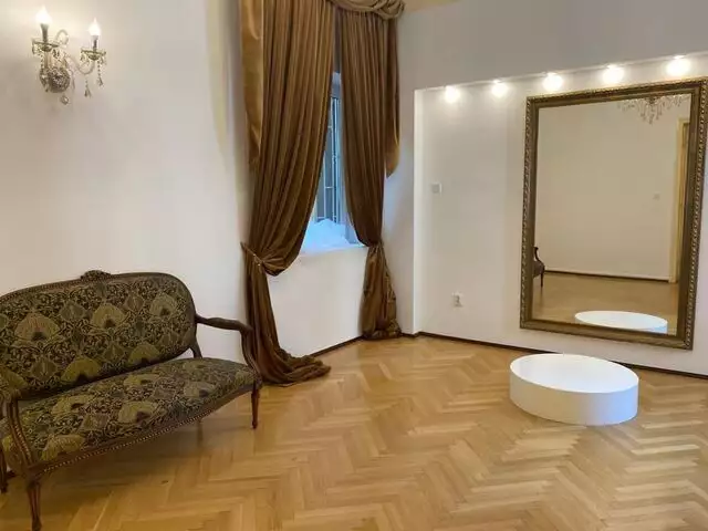 Apartament elegant in vila, 110mp, Piata Romana