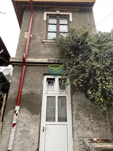 Casa renovabila, singura in curte , 45mp, Calea Calarasilor