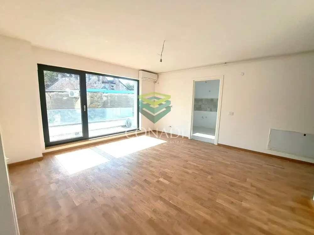 Foisorul de Foc, apartament cu 3 camere de vanzare, cu gradina proprie