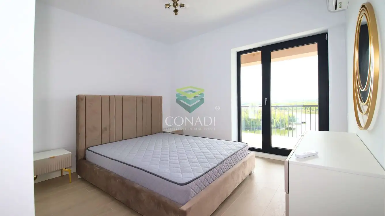 Apartament cu 3 camere vis-a-vis de Doi Cocosi