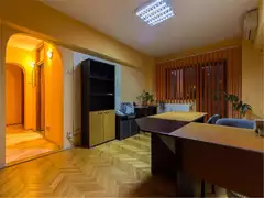 Inchiriere apartament lux 3 camere-birouri Titulescu