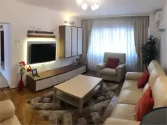 Vanzare apartament 3 camere Piata Unirii