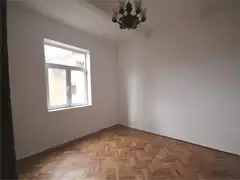 Vanzare apartament cu curte si garaj zona Domenii