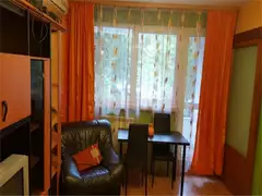 Apartament cu 3 camere in zona Drumul Taberei/ Valea Calugareasca