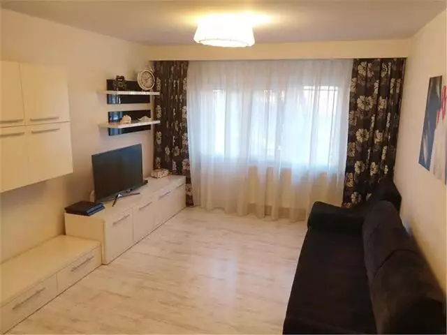 Vanzare apartament Lux 4 camere Aviatiei