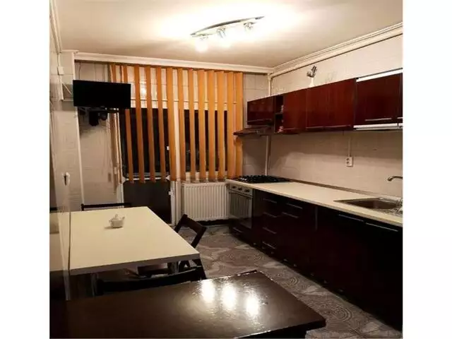 Vanzare Apartament 3 camere Brancoveanu langa metrou