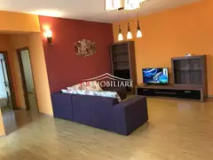 Apartament cu 3 camere in zona Timpuri Noi