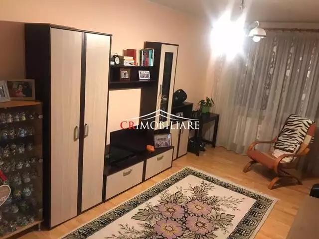 Vanzare apartament 2 camere Lujerului