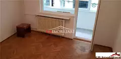 Vanzare apartament 3 camere Titulescu